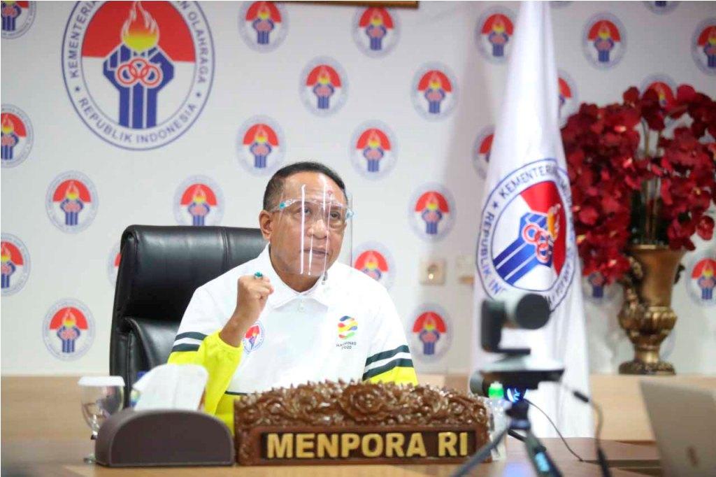 Menpora Serahkan Daftar Atlet Prioritas Vaksin ke Kemenkes