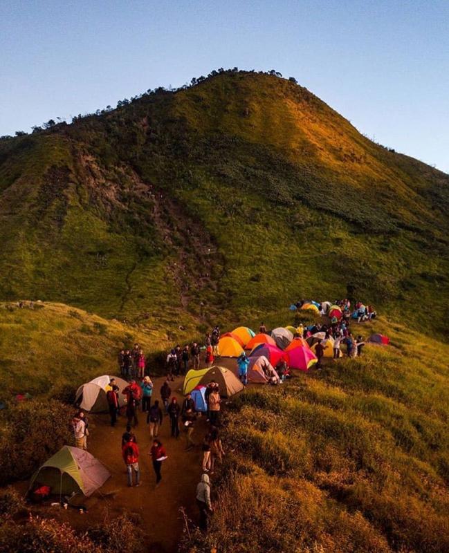 Trekking Gunung Merbabu