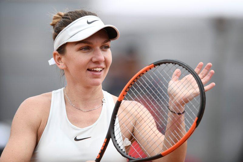 Halep Pertahankan Takhta Nomor Satu Dunia