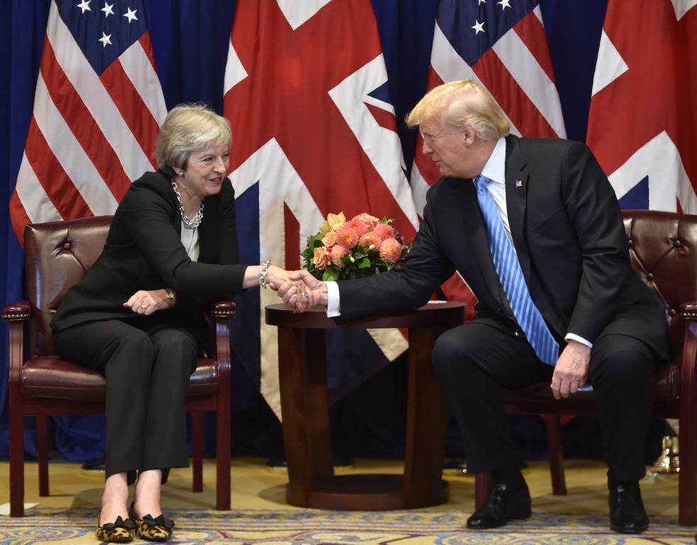 Trump Desak Inggris Lakukan Brexit Tanpa Kesepakatan