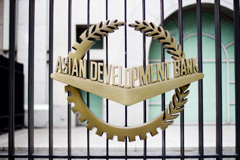 ADB Naikkan Proyeksi Pertumbuhan Asia