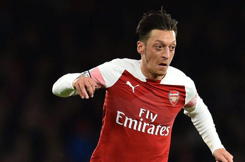 Mesut Ozil Ingin Segera Pulih