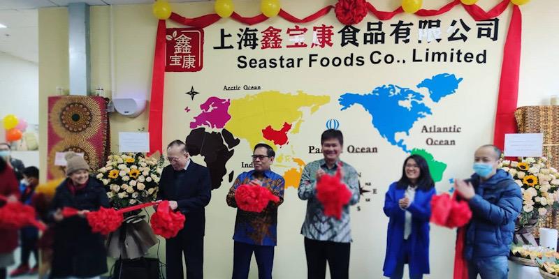 Luar Biasa...Venny Hariyanti  Dirikan Pabrik Tempe Indonesia di Shanghai