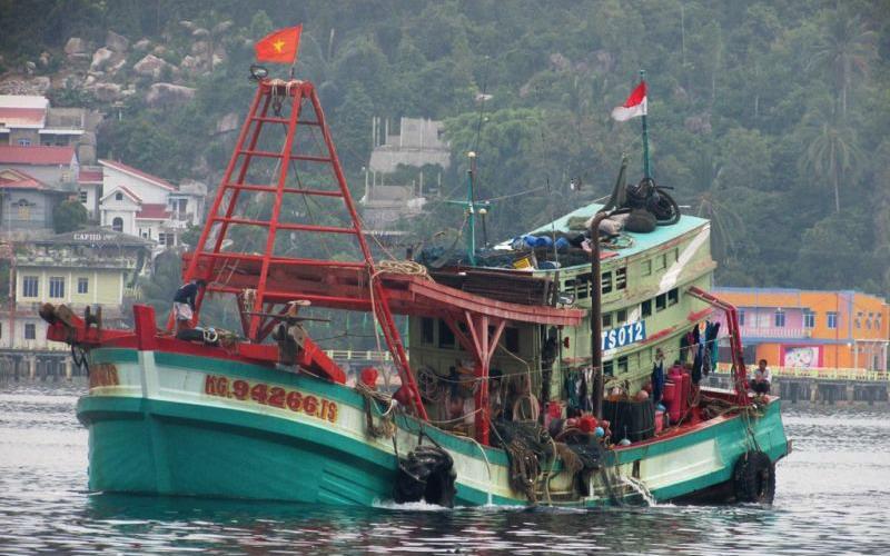 Kapal Pencuri Ikan Asal Vietnam Ditangkap