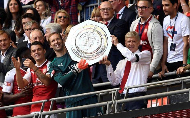 Arsenal Juara Community Shield