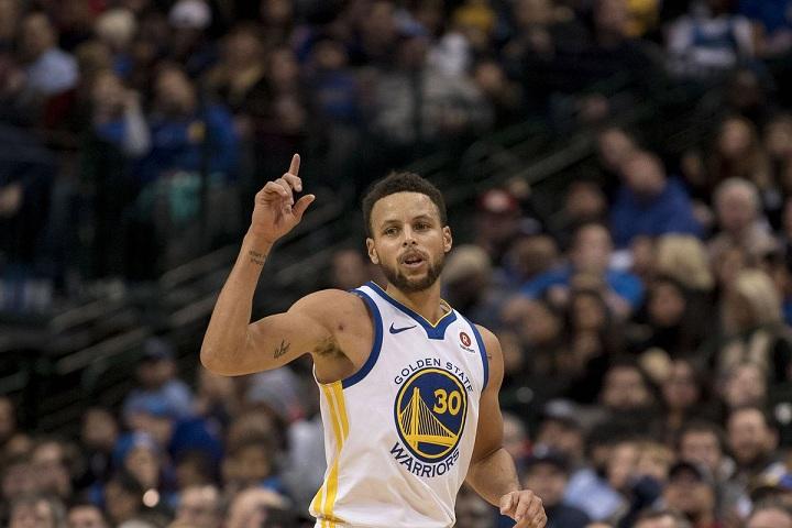 Curry dan James Kapten Tim NBA All Stars