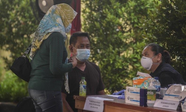 Jenazah Pramugara Sriwijaya Okky Bisma Diserahkan Kepada Keluarga