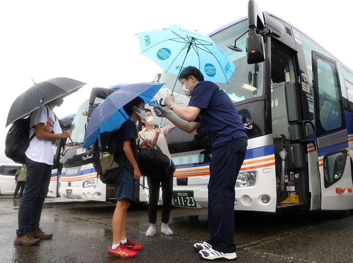 Jutaan Warga Dievakuasi Saat Topan Haishen Terjang Jepang