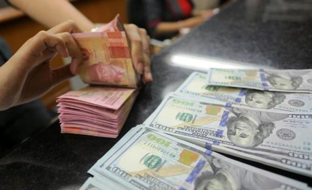 Pengaruh Melemahnya Dollar AS