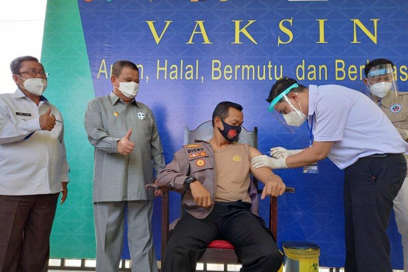 Vaksinasi Covid-19 Dorong Pertumbuhan Ekonomi Membaik