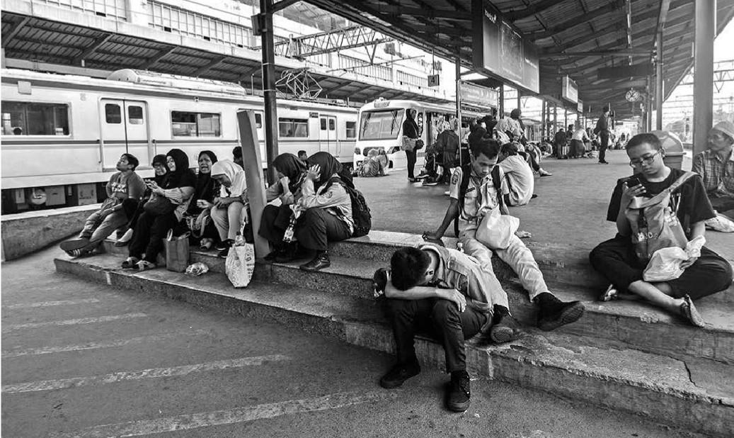 Transportasi Massal Jakarta Lumpuh