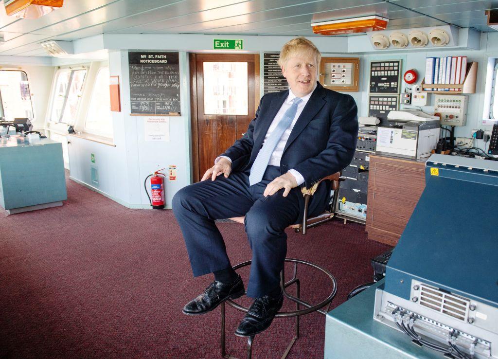 Johnson Janjikan Atasi Migrasi Pasca-Brexit