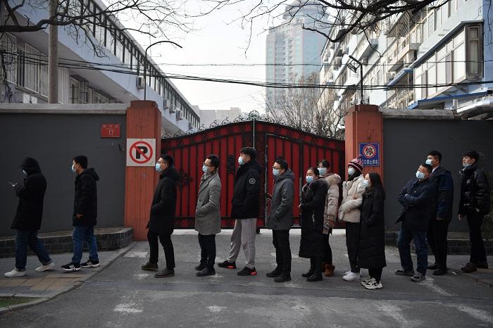 Hong Kong Terapkan 'Lockdown'