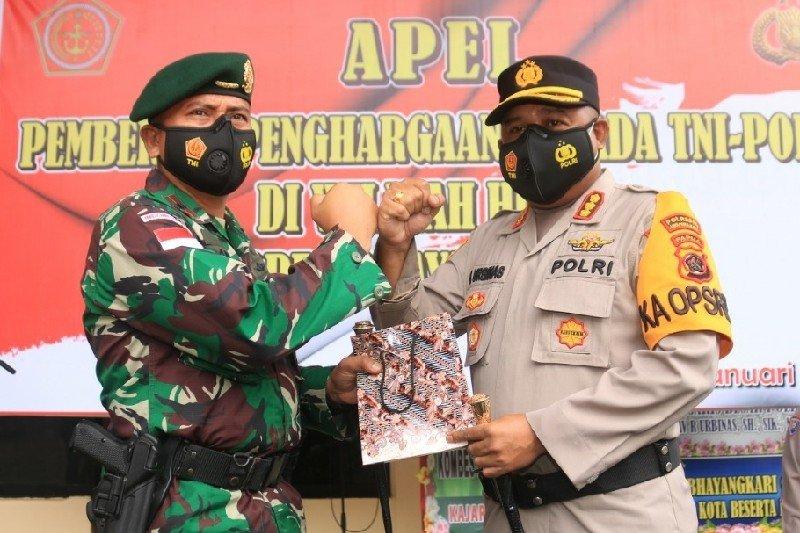 36 Personel TNI dan Polri Dapat Penghargaan