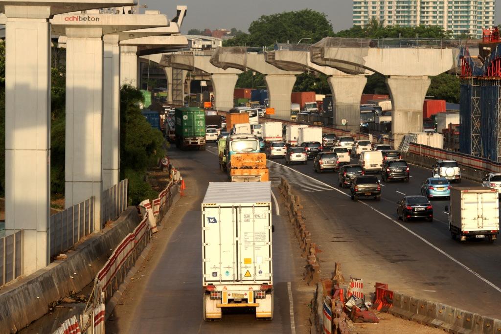 Pembatasan Operasional Truk