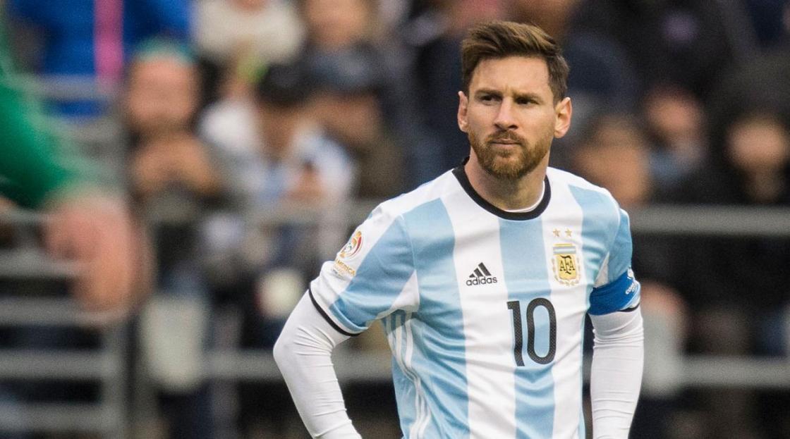 Lionel Messi Ingin Hindari Spanyol   