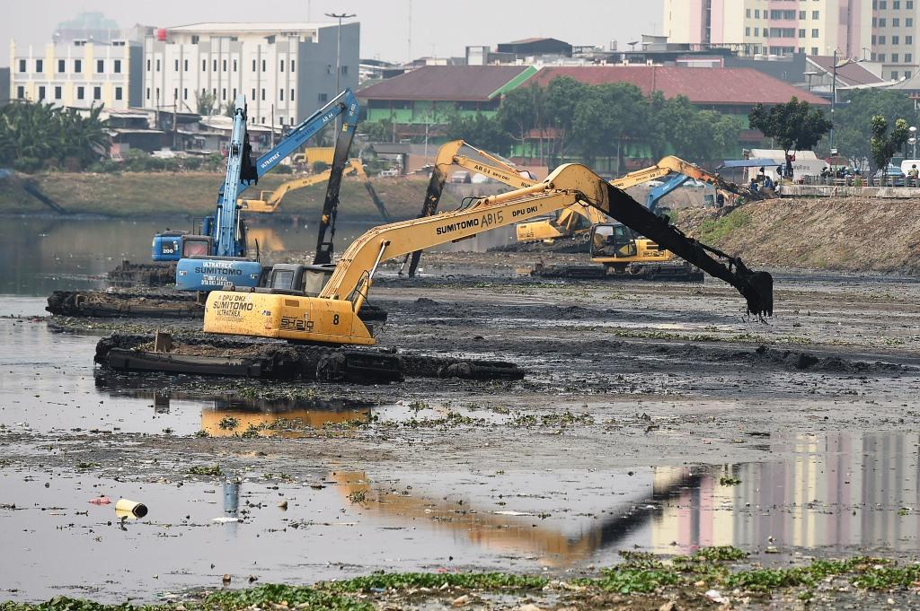 Pengerukan Waduk