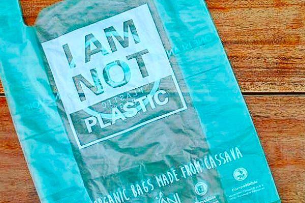 Greenpeace: Bioplastik Tidak Akan Hilangkan Masalah Sampah Plastik