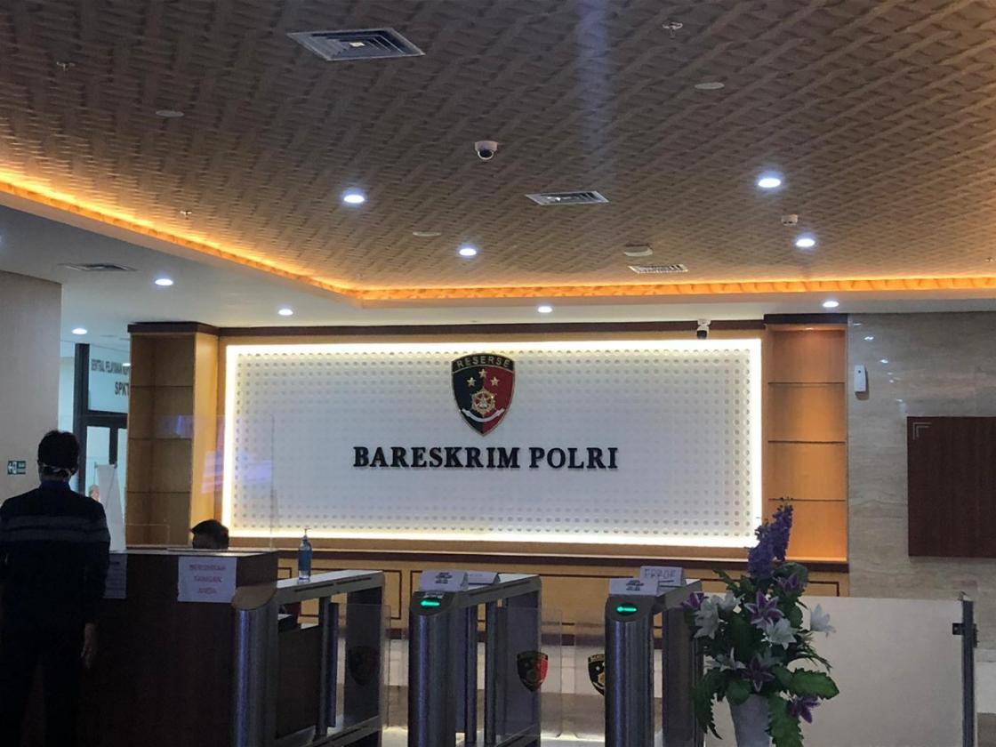 Maria Pauline Sudah Tiba di Bareskrim Polri