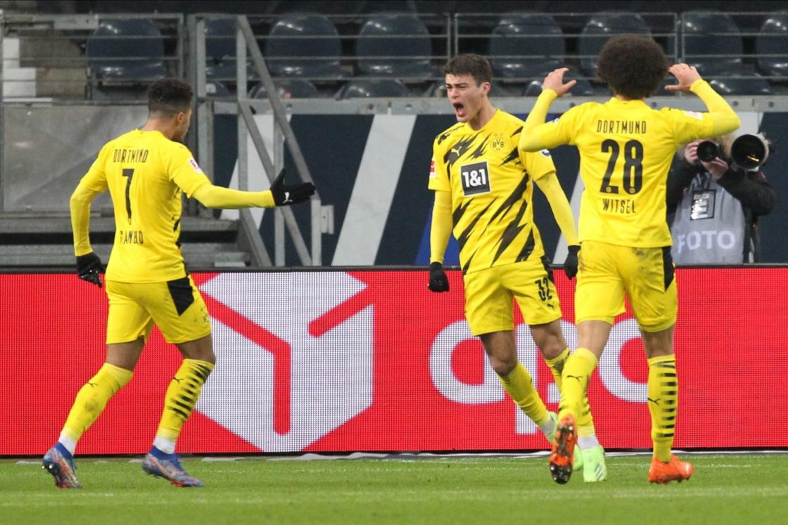 Dortmund Bermain Imbang 1-1 di Kandang Frankfurt 