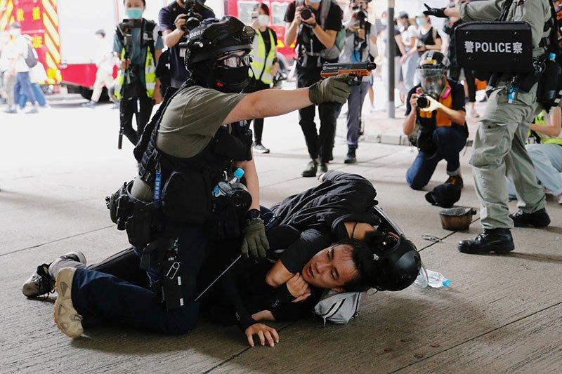 Dunia Kecam Penangkapan di Hong Kong