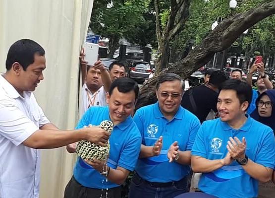 PPRO Bangun Keran Air Siap Minum di Semarang