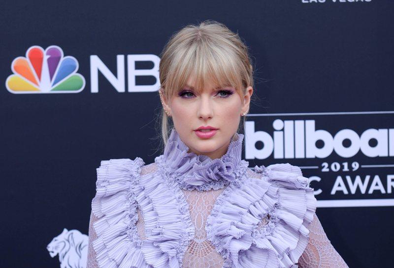 Taylor Swift Tidak Mau Ditanya Soal Menikah