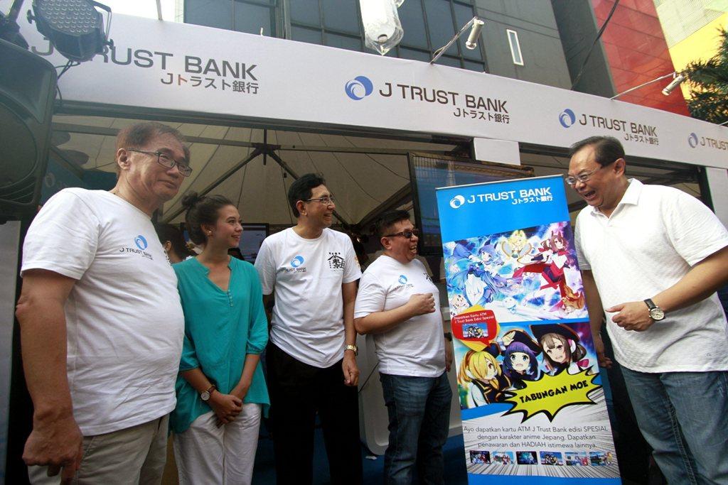 Tawarkan Produk Bank