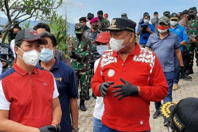 Pemprov Sulut Bersihkan 17 Lokasi Timbulan Sampah di Kota Manado