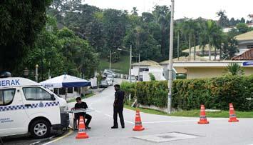 Polisi Kepung Rumah Mantan PM Najib Razak