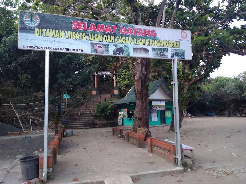 Satu Pulau Banyak Cerita