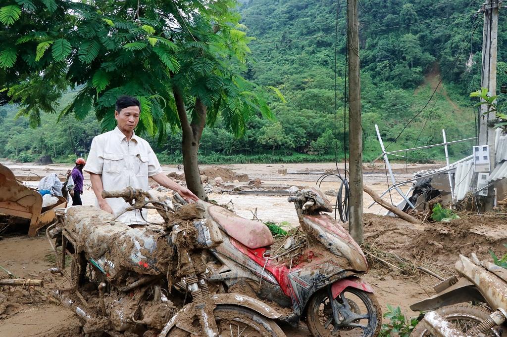 Topan Son Tinh Tewaskan 20 Orang di Vietnam