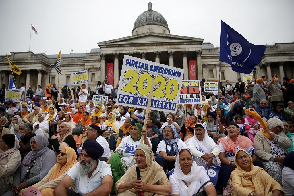 Ratusan Warga Sikh di London Tuntut Referendum