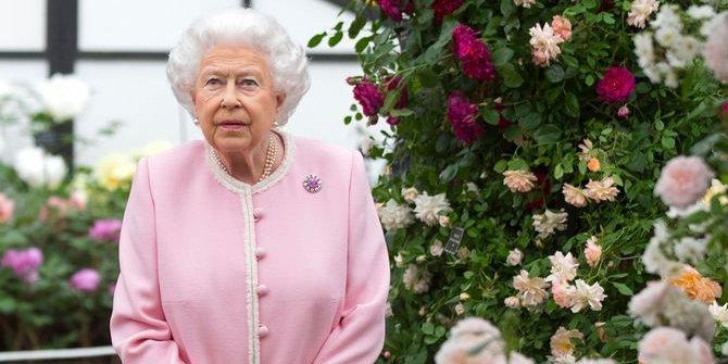 Pemerintah Siapkan Opsi Evakuasi Ratu dan Keluarga