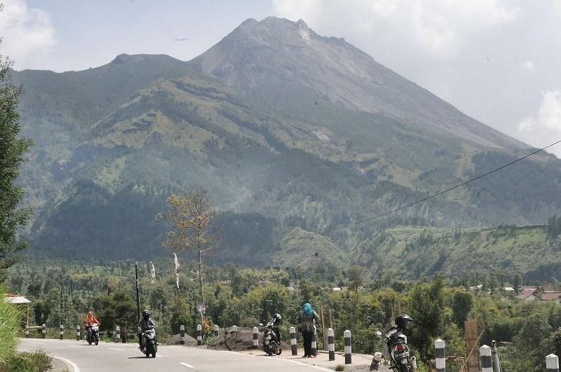 PERUBAHAN BENTUK GUNUNG MERAPI