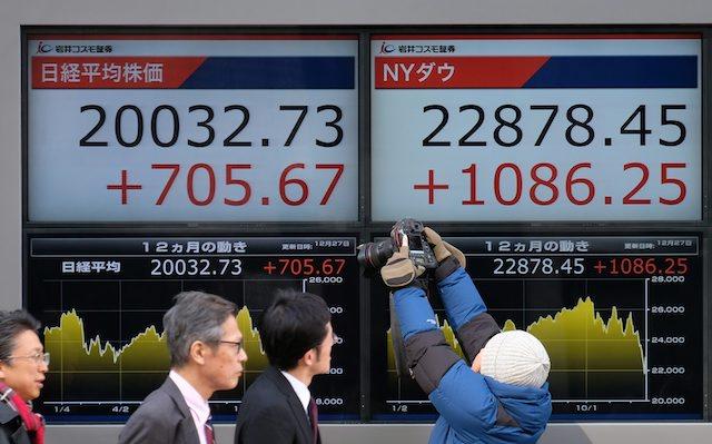 Bursa Jepang Ikuti Wall Street
