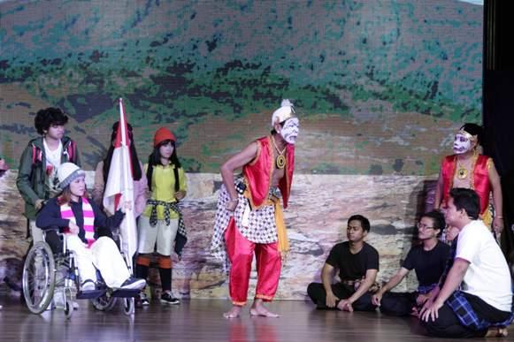 Teater Musikal Anak Angkat Tema Mencari Arti Merdeka