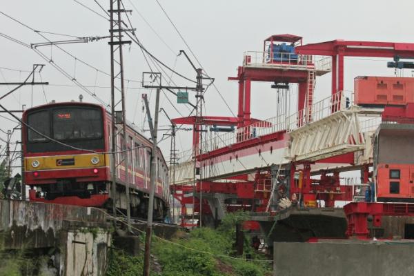 Ada Pekerjaan Rel, Lalu Lintas Matraman Direkayasa