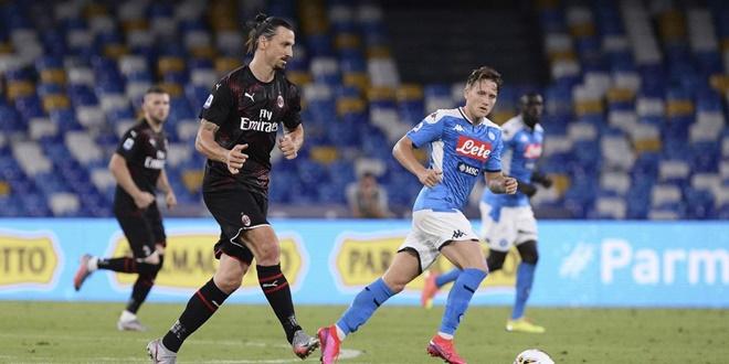 Milan Imbangi Napoli 2-2 di San Paolo