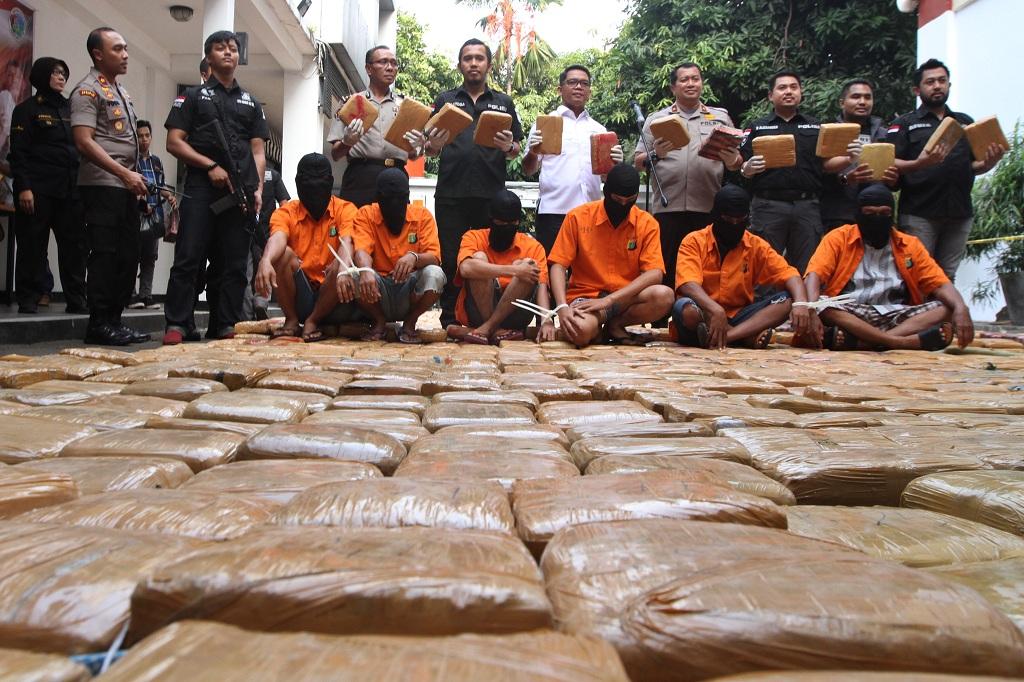 1, 4 Ton Ganja Diamankan Polda Metro Jaya