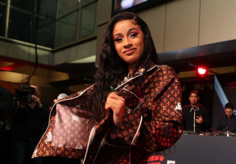 Cardi B Gelar Aksi Dukung Pembebasan 21 Savage