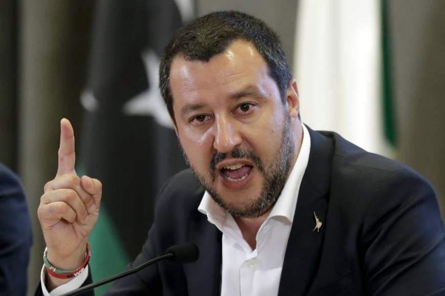 Salvini Hadiri Laga Final