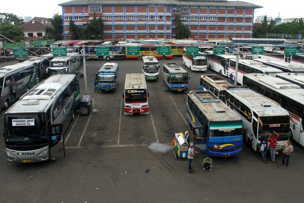 Bus Berusia 10 Tahun Dicabut Izin Operasional