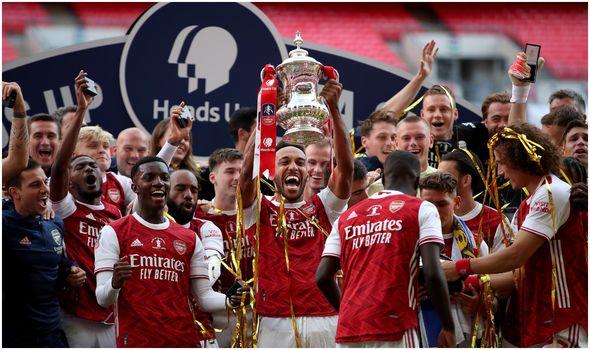 Arsenal Juara Piala FA 