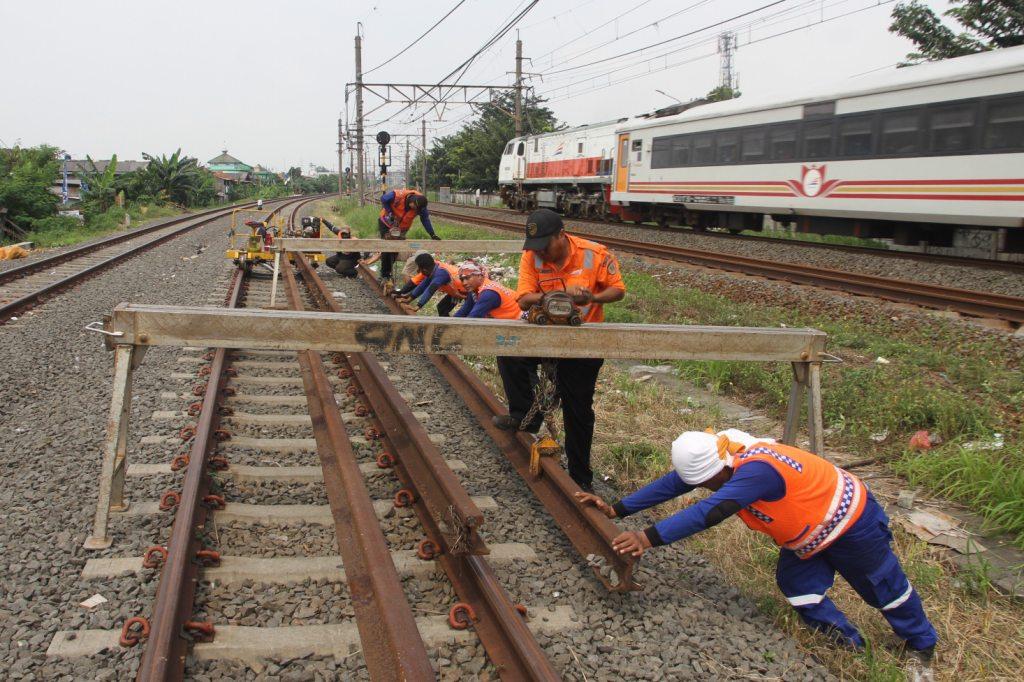 Pembangunan Double Double Track