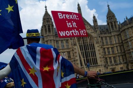 Penundaan Brexit Hindarkan Inggris dari Risiko