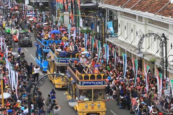 Bandung Gelar Karnaval HUT Kemerdekaan RI