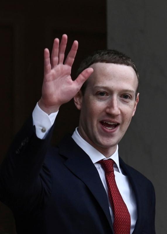 Facebook Menghapus Miliaran Akun Palsu