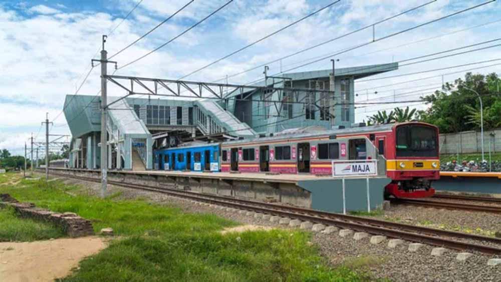 KRL Tak Lagi Layani Stasiun Maja dan Sudimara