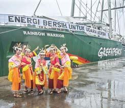 Misi Rainbow Warrior Selamatkan Teluk Jakarta